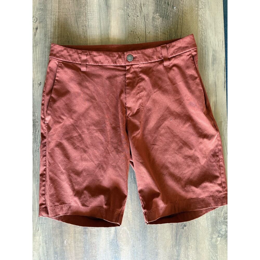 Lululemon Mens Commission Classic Fit Short 9"‎ *Warpstreme Size 30 Rust Orange